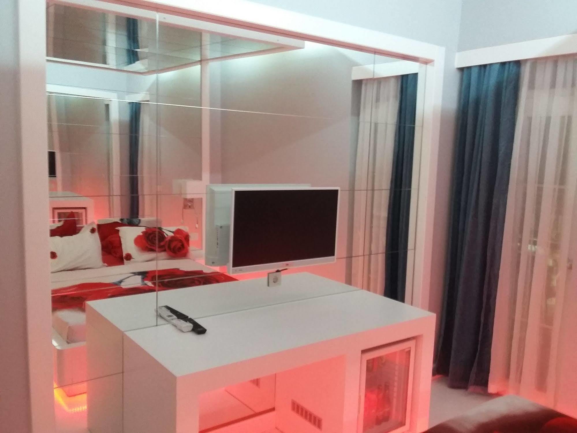 Cekmen Hotel Кемер Экстерьер фото